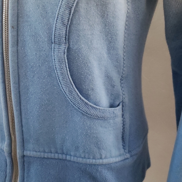 Lululemon Scuba Fleece Jacket - Picture 4 of 13